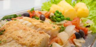 Bacalhau à Brás: Viagem Gastronómica por Portugal Bacalhau à Brás