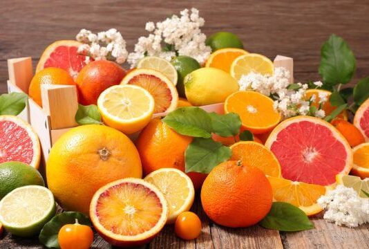 Sabores Vibrantes: Las Frutas Cítricas en la Cocina Española Frutas Cítricas