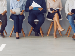 El empleo juvenil en España mejora en 2024 pero aún queda camino por recorrer El empleo juvenil en España