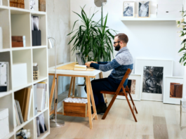 Teletrabajo en España 2026: derechos, regulación y cómo negociarlo con tu empresa