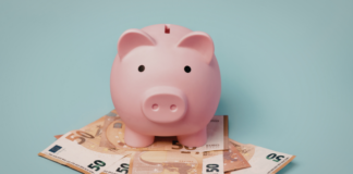 Cómo ahorrar dinero en España en 2026: estrategias prácticas que funcionan