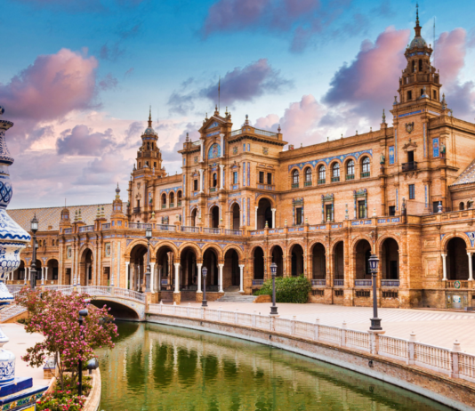 Turismo cultural en España 2026: las ciudades con más patrimonio histórico